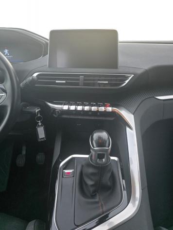 Peugeot 3008 1.2 PureTech Turbo 130cv S&S Active - Foto 6