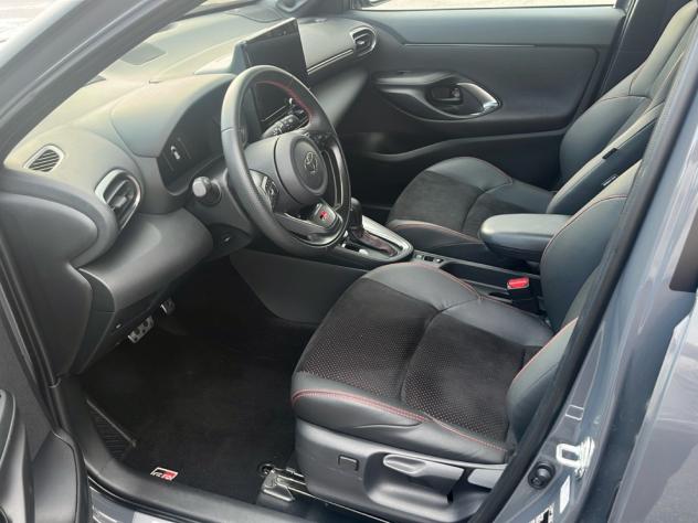 Toyota Yaris Cross 1.5H (130 CV) GR Sport E-CVT - Foto 10