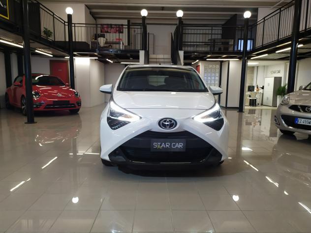 Toyota Aygo Connect 1.0 VVT-i 72 CV 5 porte x-cool MMT - Foto 5