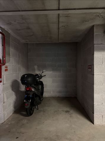 Affitto posto moto coperto - Foto 2