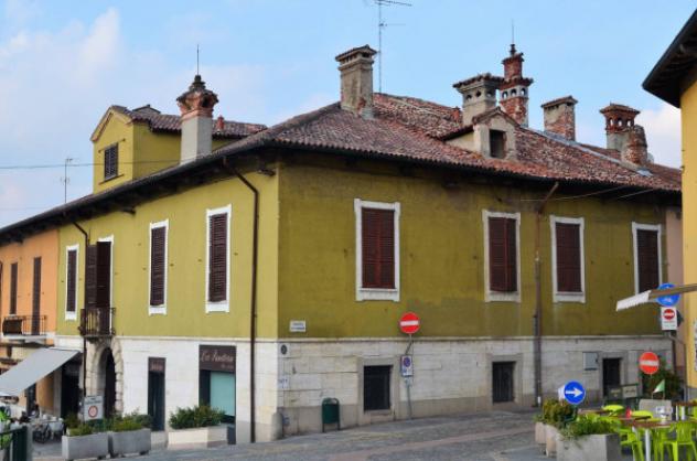 Casa indipendente di 578 m² con più di 5 locali e box auto doppio in vendita a Boffalora Sopra Ticino - Foto 3