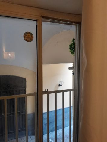 Chiaia zona piazza Amedeo adiac metro a due passi dalla Riviera di chiaia - Foto 5