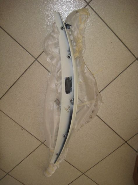 SPOILER COFANO POSTERIORE MASERATI GRANTURISMO MC 85220500 - Foto 2