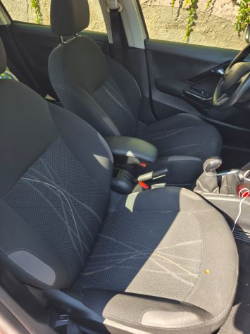 Peugeot 208 1.2 VTi Active - 2012 - 104.000 km - Ottime condizioni - Foto 2