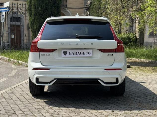 VOLVO XC60 B4 (d) AWD automatico Plus Dark N1 + iva 22% rif. 23895485 - Foto 3