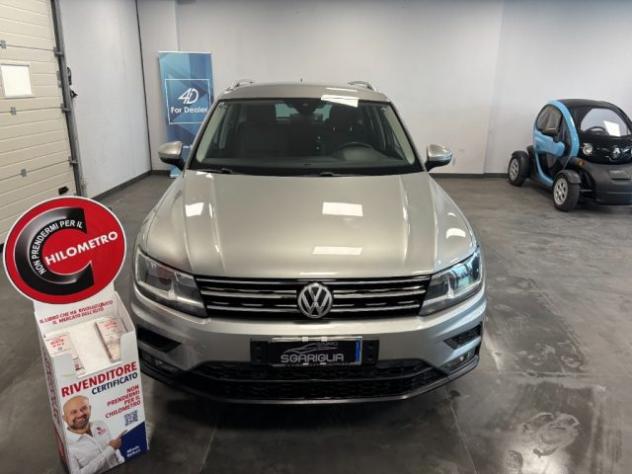 VOLKSWAGEN Tiguan 1.6 TDI Sport BlueMotion Technology rif. 23944797 - Foto 2