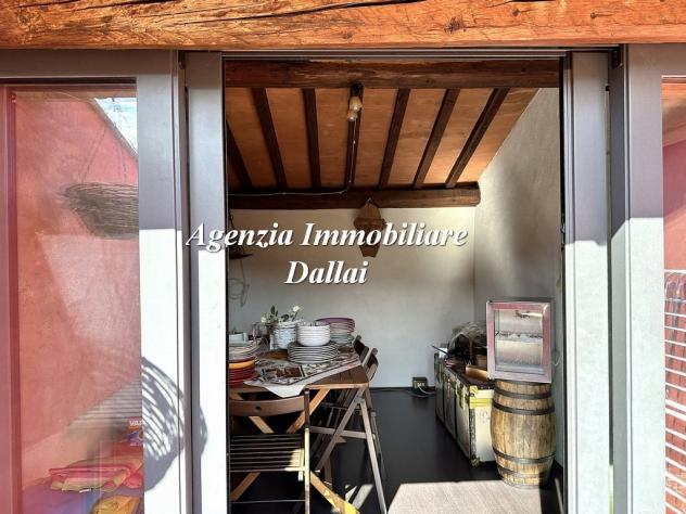 Appartamento con terrazzo, garage e cantina - Foto 5