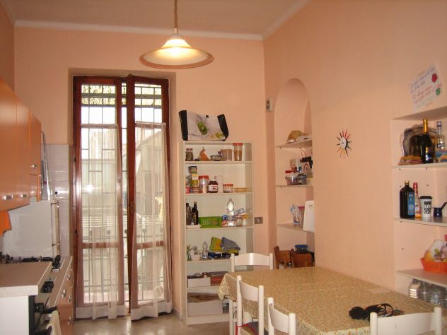 Posto in DOPPIA per STUDENTESSA spese INCLUSE - Foto 5