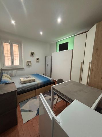 Stanza singola con bagno e frigo privato - Foto 3