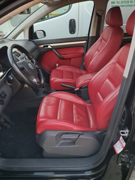 Pezzi ricambio volkswagen touran 2006 1.9 TDI BLS - Foto 3