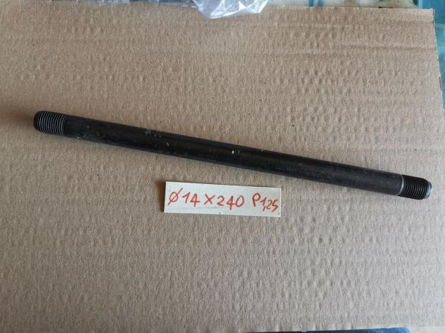 Perno asse forcellone ruota ø14 L240 P1,25