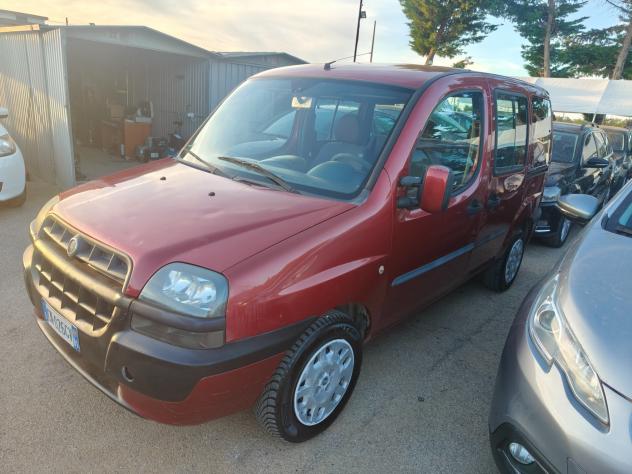 Fiat Doblo 1.9 JTD vetrato 5 posti - Foto 3