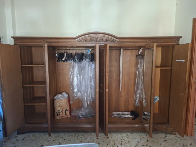 Armadio in legno - Foto 2