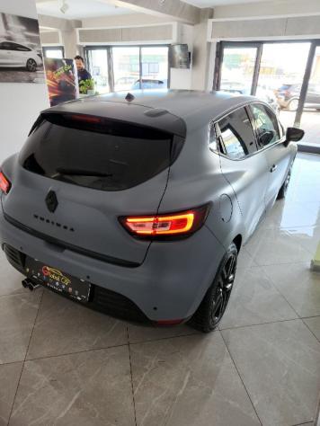 Renault Clio dCi 8V 90 CV EDC 5 porte Moschino Zen - Foto 3