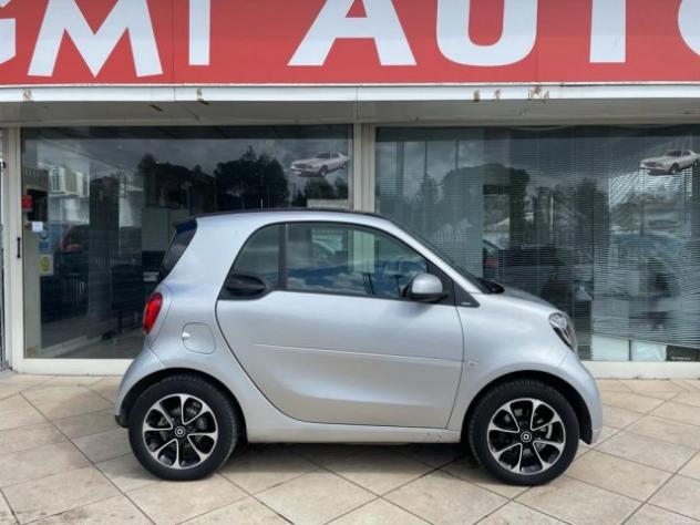 SMART ForTwo 1.0 71CV TWINAMIC PASSION CERCHI 15" rif. 16915342 - Foto 6