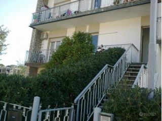 Quadrilocale in affitto a Camaiore