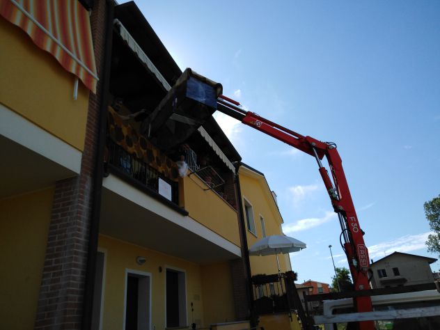 Noleggio elevatore per traslochi - Foto 5