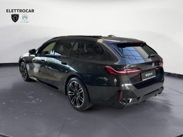 BMW Serie 5 520d 48V hybrid xDrive Touring Msport con Gancio Traino - Foto 7
