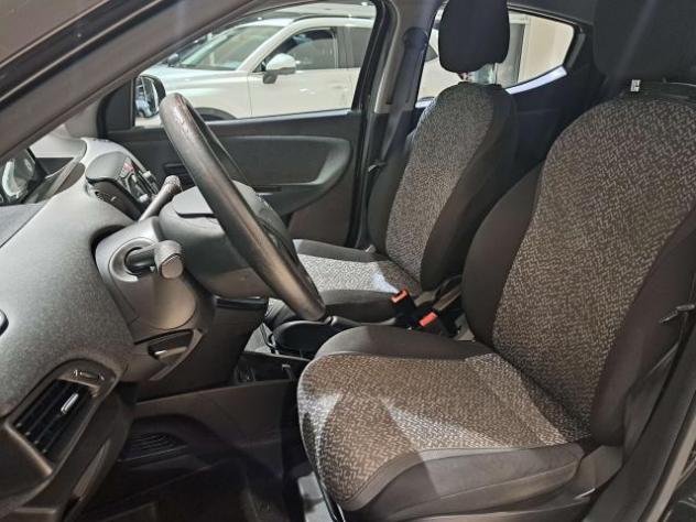Lancia Ypsilon Ypsilon 0.9 t.air 70cv ELEFANTINO BLU UNIPROPR - Foto 10