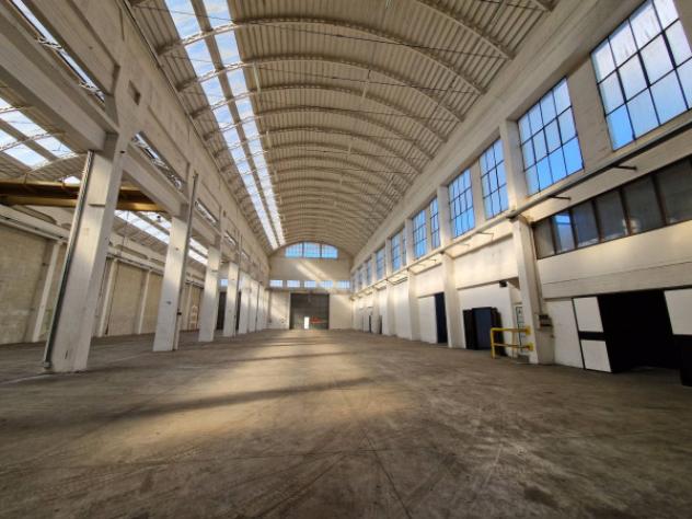 Immobile di 3215 m² con più di 5 locali in affitto a Settimo Milanese - Foto 11