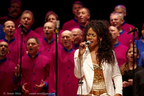Cantante Gospel Americana per Eventi, Concerti e Matrimoni - Foto 2