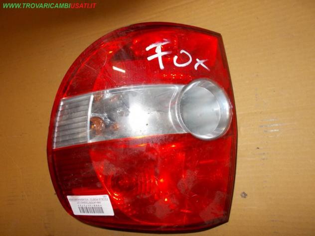FANALE POST.S. VOLKSWAGEN FOX (5Z)  Parti elettriche  Fanaleria  Fanali  Fanale post. sx. VOLKSWAGEN - FOX - 01-04-2005 - 01-07-2011