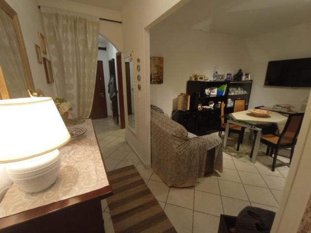 VENDESI A CHIUSANICO APPARTAMENTO AUTONOMO in CASA BIFAMILIARE CON GIARDINO - Foto 7
