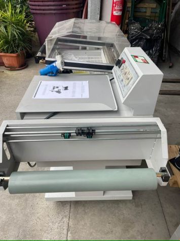 MACCHINA A CAMPANA SMOLLIPACK 4050 C