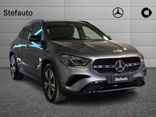 MERCEDES-BENZ GLA 200 d Automatic Progressive Extra rif. 23735812