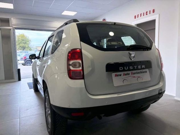 Dacia Duster 1.6 105 CV Laureate GPL - Foto 4