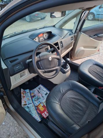 Lancia MUSA 1.3 euro4 PASSAGGIO INCLUSO - Foto 8