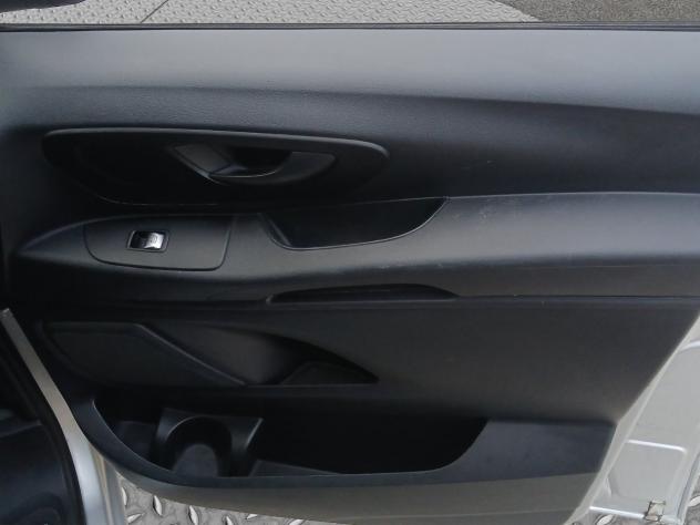 MERCEDES Vito 114 cdi long E6 - Foto 16