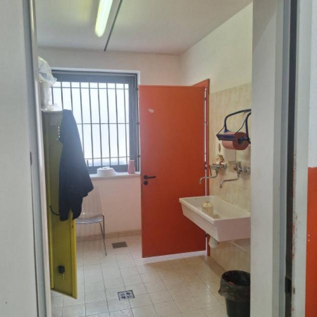 Immobile di 700 m² in affitto a Scandiano - Foto 9
