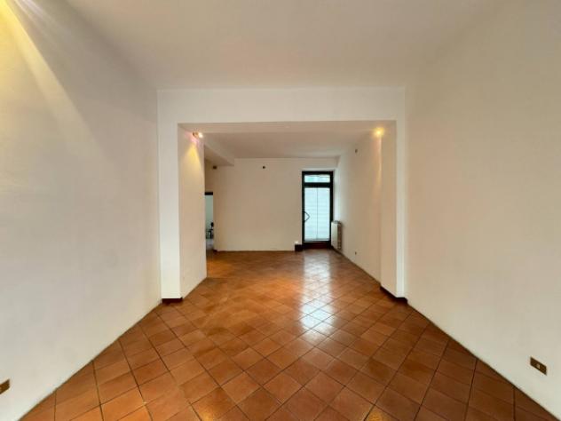 Immobile di 95 m² con 2 locali in affitto a Seregno - Foto 2