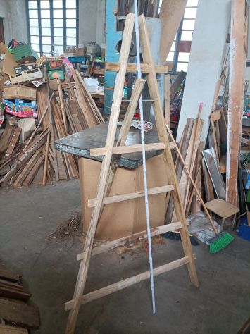 Scale pioli varie misure e forme in legno castagno - Foto 7
