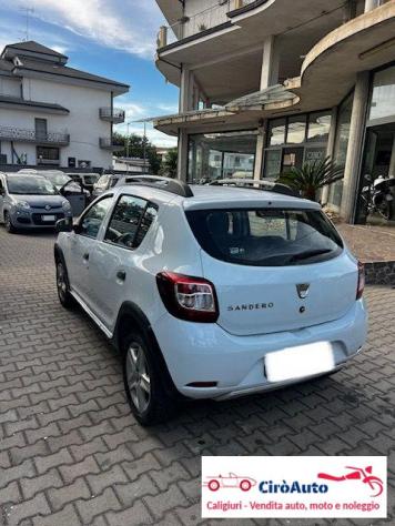 DACIA - Sandero - Stepway 1.5 dCi 90CV - Foto 7