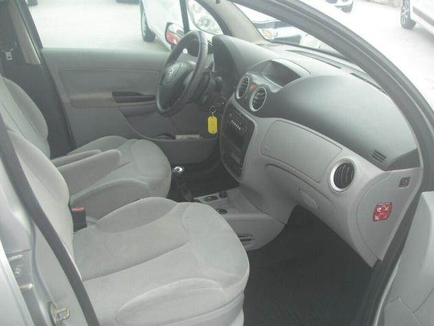 Citroen C3 1.1 Exclusive - 2007 - Foto 8