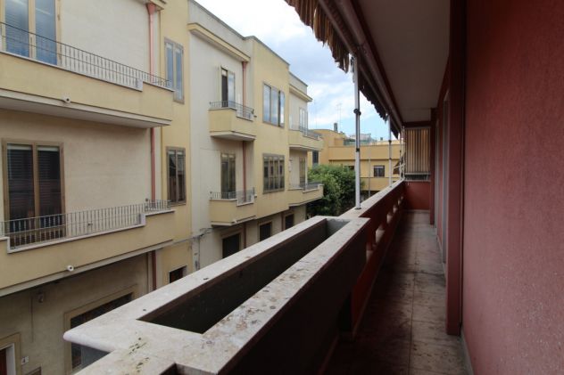 APPARTAMENTO VIA MASSIMO D’AZEGLIO FRANCAVILLA FONTANA - Foto 2