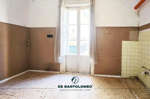 APPARTAMENTO VIA REGINA ELENA C/O VIA DI PALMA - Foto 5