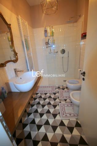 APPARTAMENTO di 4 vani e di 122 mq (VITTORIO VENETO) rif. AA89_7 - Foto 14