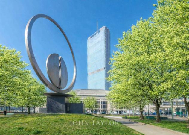 Appartamento di 120 m² con 5 locali in affitto a Milano