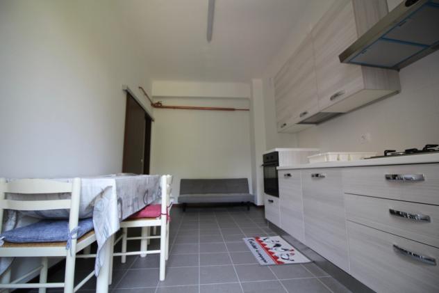 Stanza in appartamento in affitto a Novara - Foto 5