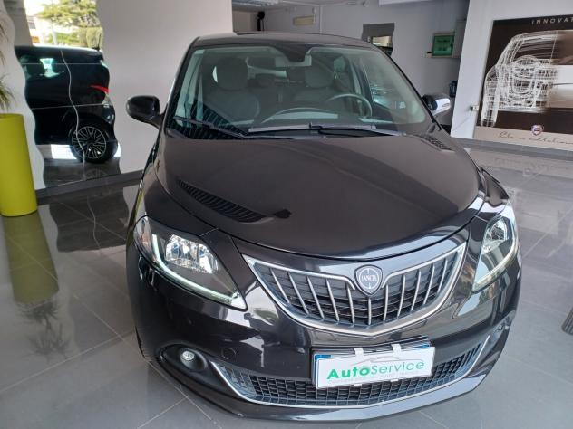 Lancia Ypsilon 1.0 Hybrid 70cv - Foto 9