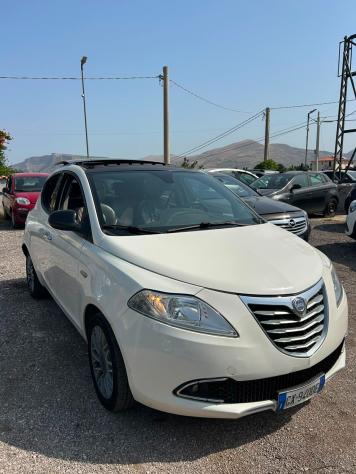 Lancia Ypsilon 1.3 MJT 16V 95 CV 5 porte S&S Silver P.S. VISTA E PIACIUTA - Foto 4