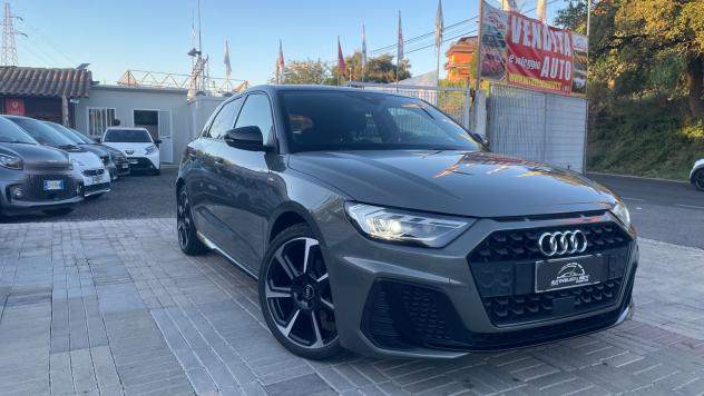 Audi A1 SPORTBACK| S-LINE| 116CV |LUCI AMBIENTE |RETROCAMERA |CERCHI 18'' | PELLE| PRONTA CONSEGNA|