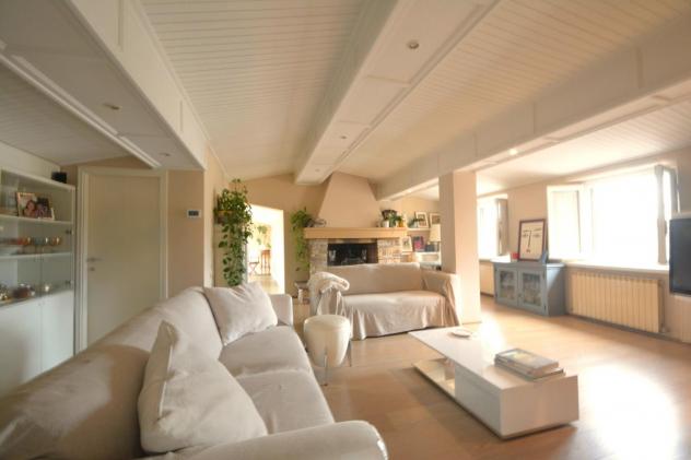 Appartamento in vendita a Lucca 160 mq Rif: 1355040