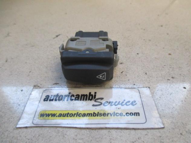 107965A COMANDO PULSANTE ANTISLITTAMENTO RENAULT SCENIC 1.9 D 88KW 6M 5P (2003) RICAMBIO USATO