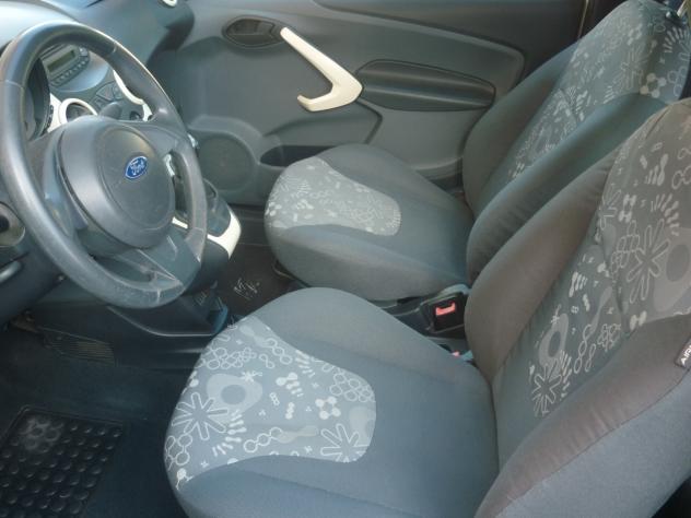 Ford Ka / KA + 1.2 8V 69CV - Foto 10