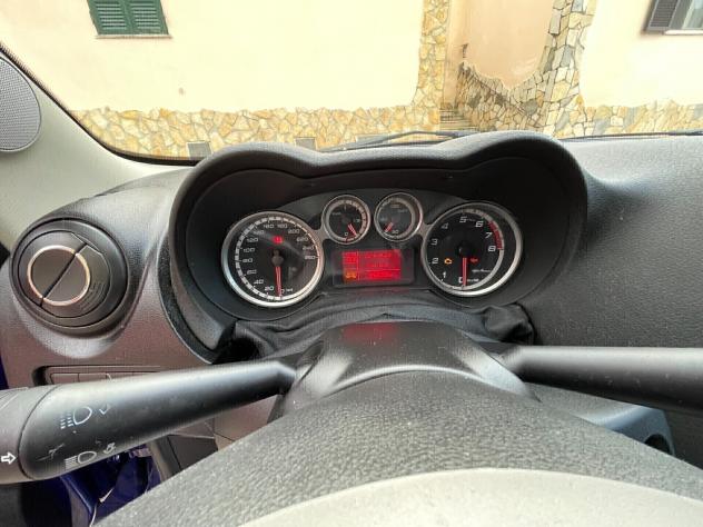 Alfa Romeo MiTo 1.4 78 CV Distinctive Sport Pack - Foto 6