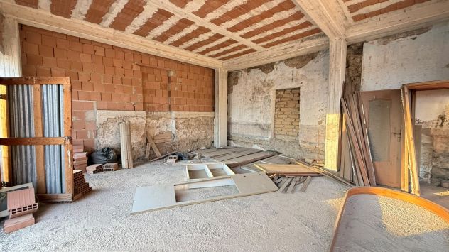 BILOCALE CON TERRAZZO - Foto 2